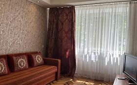 Kyiv Apartment On Peremohy Avenue 16 Daily Rent